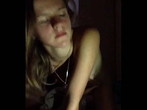 ❤️ Una ragazza si masturba e sborra ️ Video di sesso di qualità al it.desixxxtube.ru ☑